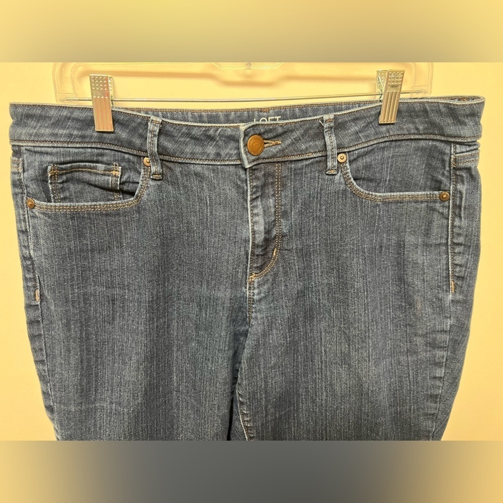 LOFT CURVY SKINNY JEANS. SIZE 12. MEDIUM BLUE - Picture 3 of 5